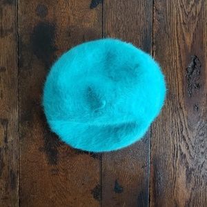 Light Blue Pastel Rabbit Fur Beret (Angora)